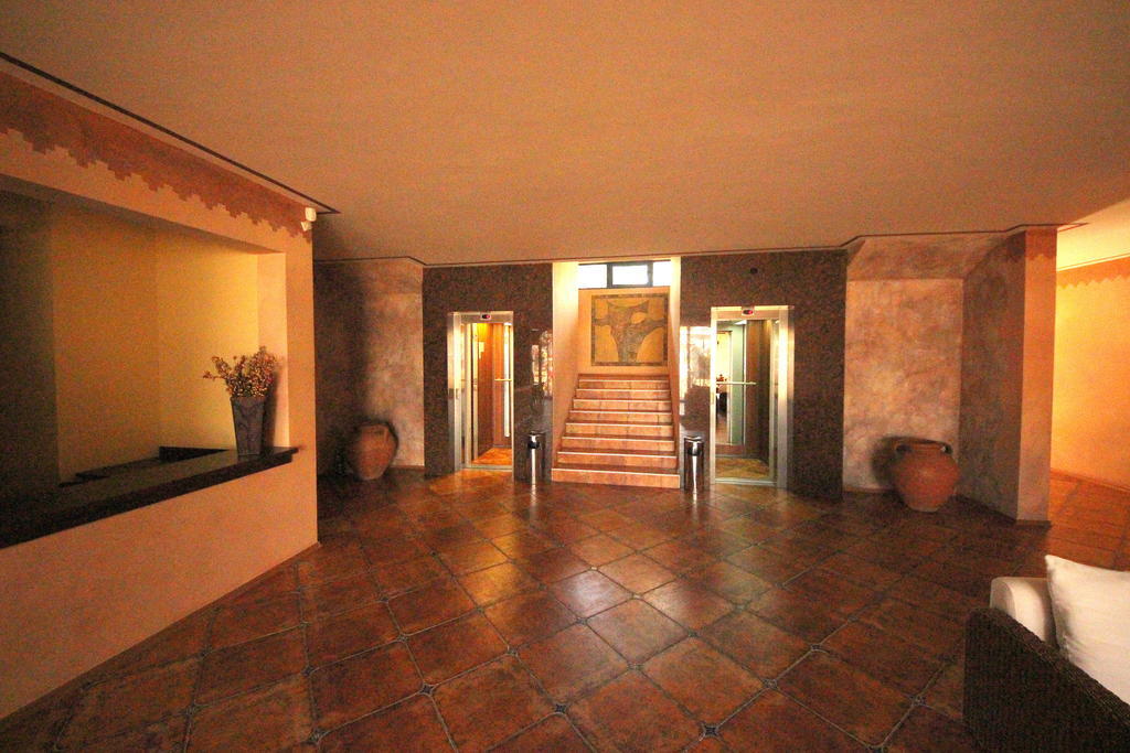 Menada Villa Bonita Apartments 阳光海滩 外观 照片