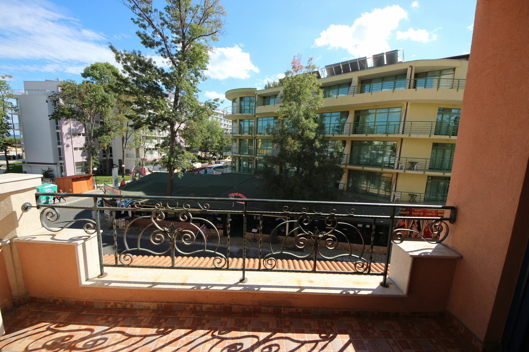 Menada Villa Bonita Apartments 阳光海滩 外观 照片